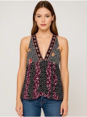 Free People Dream Darlin Deep V Babydoll Razorback V-Neck • Medium